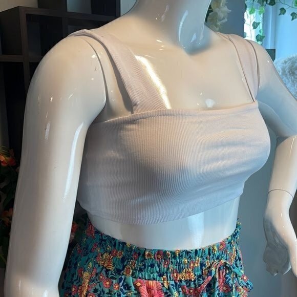 Ambiance Cotton Blend Square Neck Wide Straps White Cropped Tank Size M - Picture 5 of 11